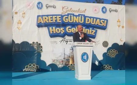 Çorum Valisi Ali Çalgan: “Arefe duası birlik ve beraberliğimizin en güzel göstergesi”
