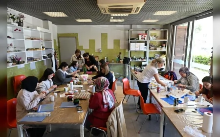 Manisa Büyükşehir Belediyesi MASMEK Atölyeleri Yunusemre Şehzadeler ve Saruhanlı’da yoğun katılımla sanat ve üretim etkinlikleri gerçekleştirdi