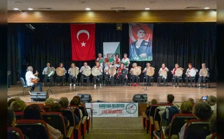 Karşıyaka’nın 3. Yaş Üniversitesi’nde 26 haftalık eğitim yıl sonu gösterisiyle tamamlandı