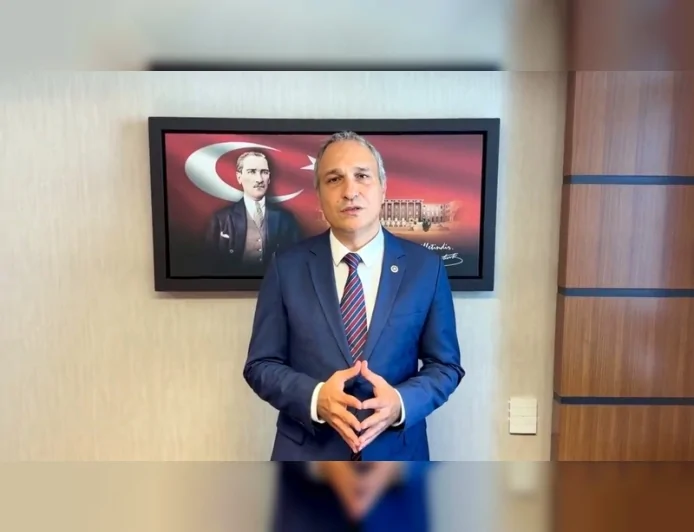 CHP CAO Milli Eğitim Politika Kurulu Başkanı Suat Özçağdaş okul güvenliği protokollerinin durumunu Meclis gündemine taşıdı