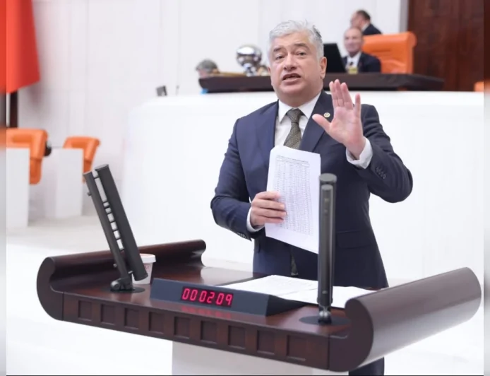 DEVA Partisi Genel Başkan Yardımcısı ve Parti Sözcüsü Sadullah Kısacık TBMM’de Karataş Abdullah Tekin Hastanesi’nin satışına tepki gösterdi