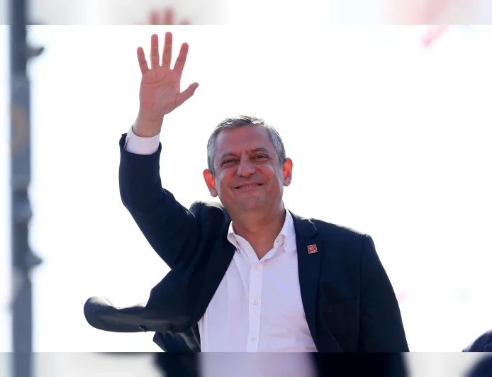 CHP Genel Başkanı Özgür Özel: “Gazze’ye yardım götüren Sumud filosuna müdahale açık haydutluktur”