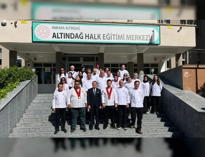 Altındağ Halk Eğitimi Merkezi Müdürü Cihan Yıldırım: “Hedefimiz 1.000’inci aşçıyı sektöre kazandırmak”