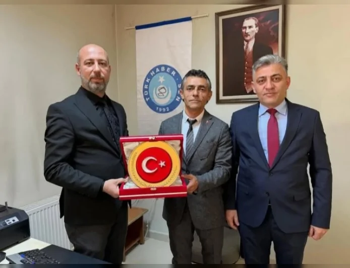 MHP Çorum Merkez İlçe Başkanı Mustafa Serdar Avcu’dan Türk Haber-Sen’e ziyaret