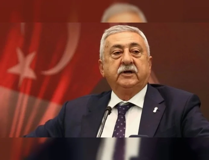 TESK Genel Başkanı Bendevi Palandöken: “Annelerimize En Büyük Hediye Evlat Sevgisidir”