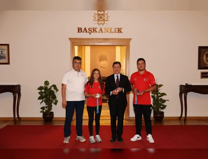 Muğla Büyükşehir Belediyesi Sporcuları Çin’deki Okçuluk Dünya Kupası’nda 2 Altın ve 1 Gümüş Madalya Kazandı
