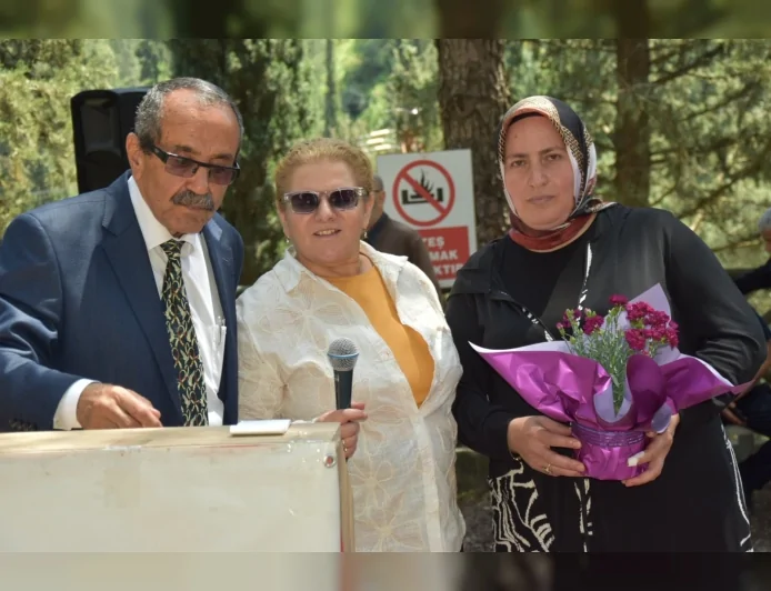 Manisa’da Ahlatlılar 28’inci Geleneksel Anneler Günü Pikniğinde Bir Araya Geldi