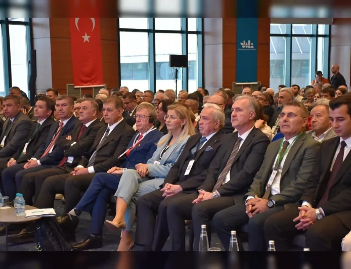 İnegöl Belediye Başkanı Alper Taban yeniden Türkiye Sağlıklı Kentler Birliği 1. Başkan Vekilliğine seçildi