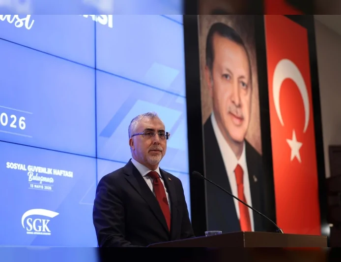 Çalışma ve Sosyal Güvenlik Bakanı Prof. Dr. Vedat Işıkhan: “Sosyal güvenlik sistemi güçlü devlet ile güçlü millet arasındaki en önemli güven köprüsüdür”