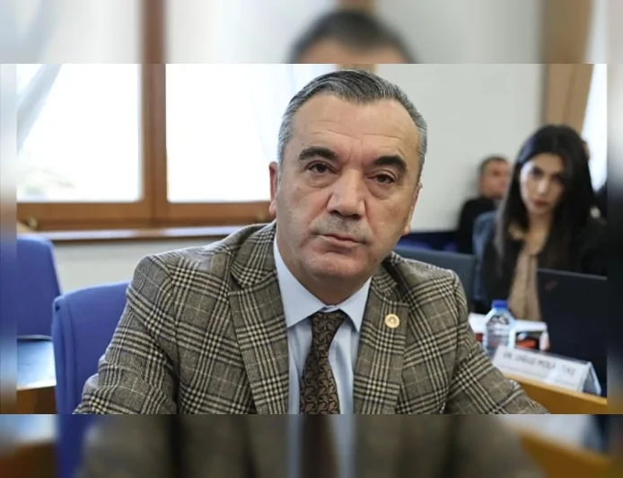 TBMM’de “Endüstri Bölgesi” Düzenlemesi Kabul Edildi: Yabancı Yatırım Kriterine Cumhurbaşkanı Yetkisi Eklendi