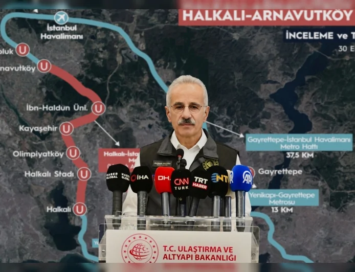 Ulaştırma ve Altyapı Bakanı Abdulkadir Uraloğlu: “Arnavutköy-Halkalı Hattı’nda test ve devreye alma çalışmalarında sona yaklaştık”