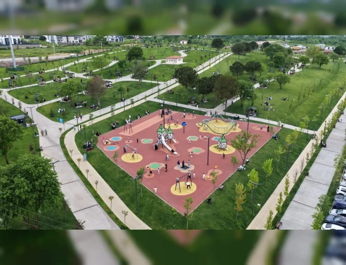 Kocaeli Başiskele Millet Bahçesi 19 Mayıs Tatilinde Vatandaşların Yoğun İlgi Odağı Oldu!