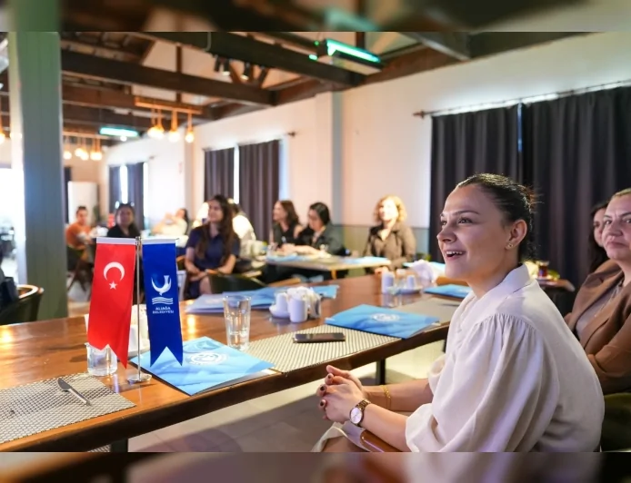 Aliağa Belediye Başkanı Serkan Acar: “Kadına yönelik şiddetle mücadelede iş birliği sosyal dayanışmayı güçlendiriyor”