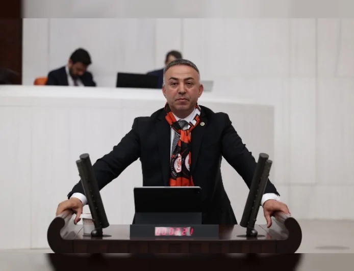 CHP Çorum Milletvekili Mehmet Tahtasız: “Çorum hak ettiği Süper Lig’e çıkacak”
