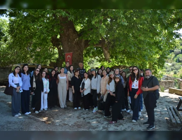 Egeli Sosyoloji Öğrencileri Karaburun Yayla Mahallesi’nde Kırsal Dönüşümü Yerinde İnceledi