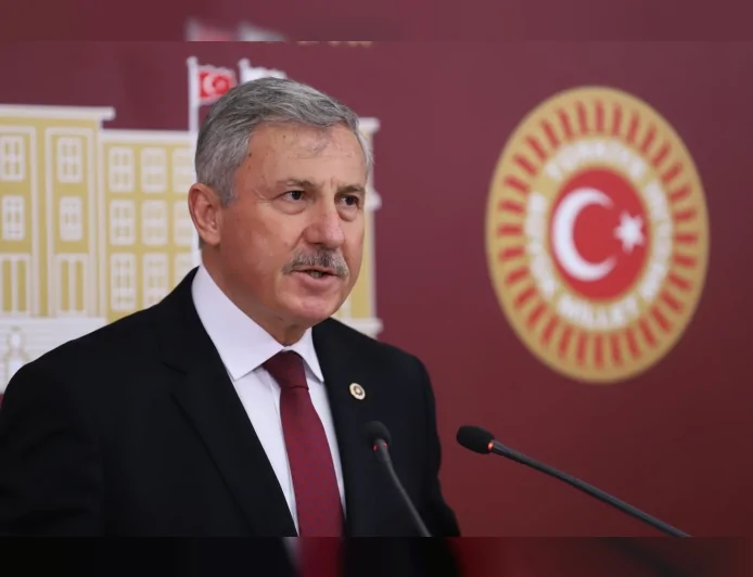 Yeni Yol Grup Başkanvekili Selçuk Özdağ: “Heybeliada’nın Vatikanlaşmasına izin verilemez”