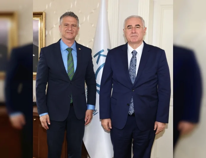Yargıtay Onursal Başkanı ve Kamu Başdenetçisi Mehmet Akarca: “Disiplin hukuku alanında önemli bir başucu eseri”