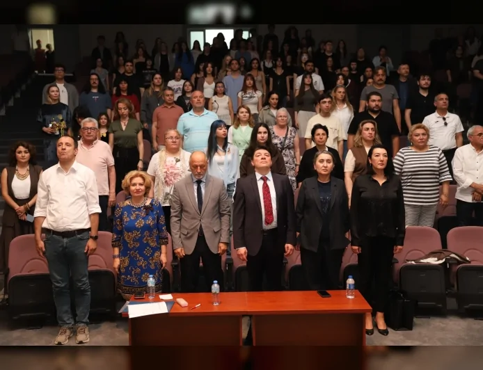 Dokuz Eylül Üniversitesi’nde düzenlenen “Rusya Kültür Günü” etkinliği yoğun ilgi gördü