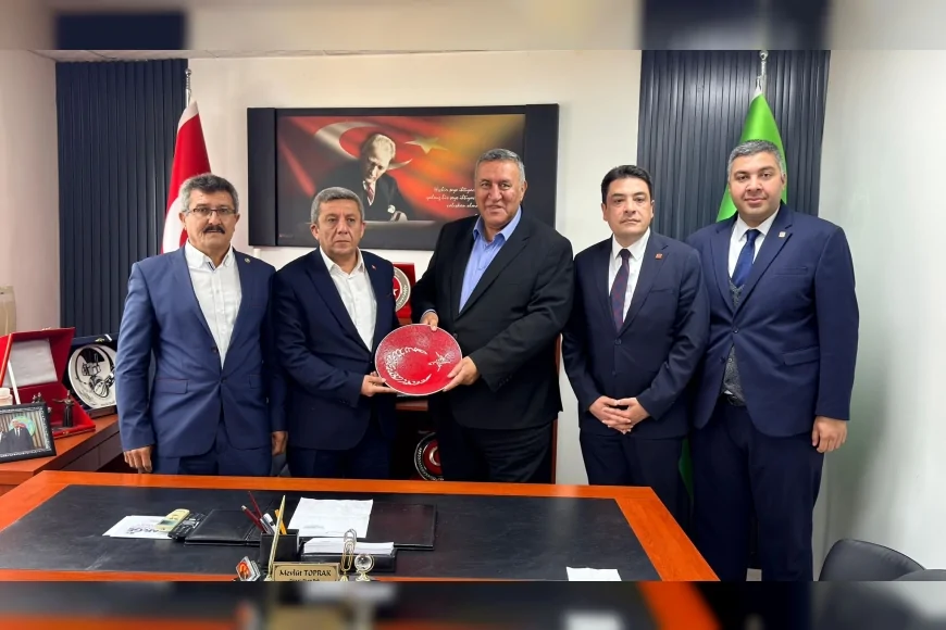 CHP Niğde Milletvekili Ömer Fethi Gürer: “50 Milyon İnsan Açlık Sınırında, Çiftçi 1,5 Trilyon Lira Borçlu”