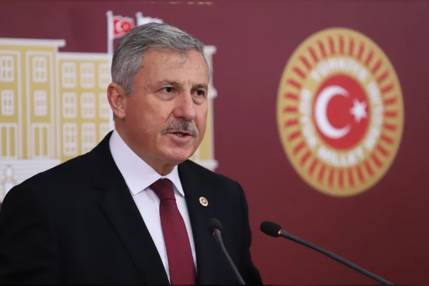 Yeni Yol Grup Başkanvekili Selçuk Özdağ: “Heybeliada’nın Vatikanlaşmasına izin verilemez”