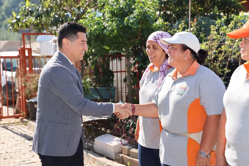 Marmaris Belediye Başkanı Acar Ünlü: “1 Mayıs emeğin gücünün ve dayanışmanın en güçlü ifadesidir”