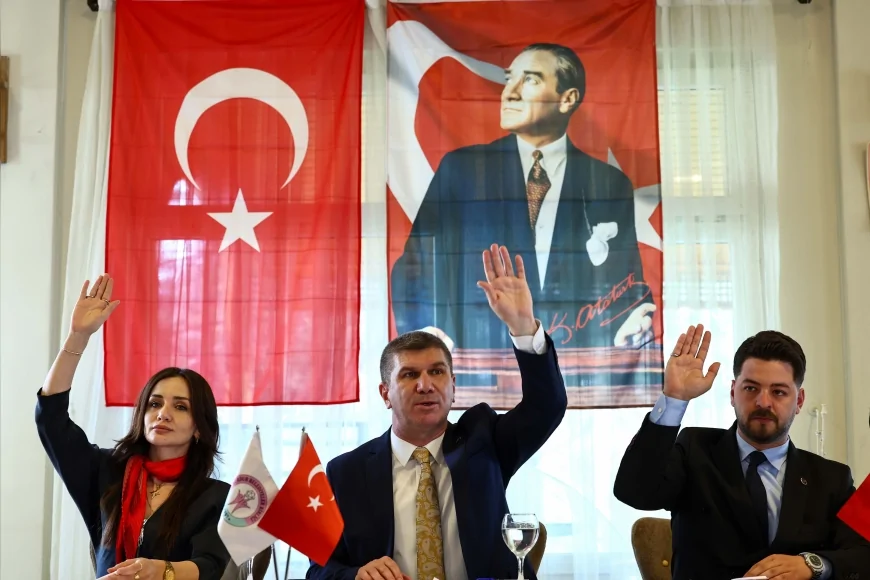 BURDUR BELEDİYE BAŞKANI ALİ ORKUN ERCENGİZ YENİDEN BURDUR BELEDİYELER BİRLİĞİ BAŞKANI SEÇİLDİ