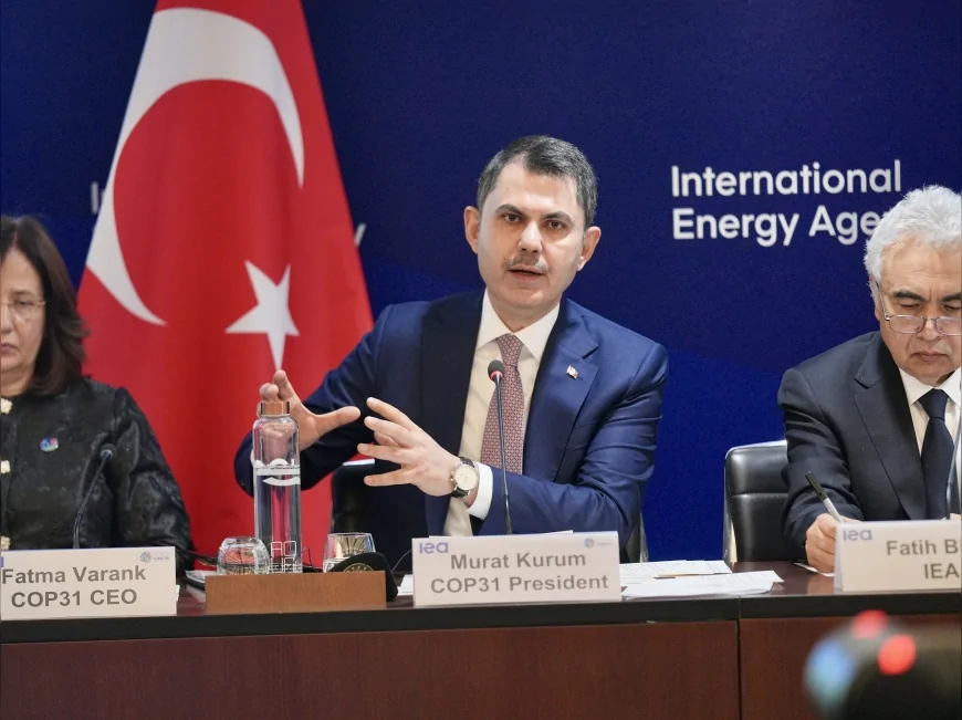 Çevre Şehircilik ve İklim Değişikliği Bakanı Murat Kurum: “Temiz enerjiye geçişi hızlandırmak en kritik atılım”