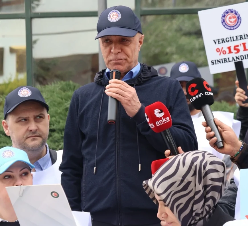 Öz Büro İş Genel Başkanı Baki Gülbaba: “Çok şey değil, sadece adalet istiyoruz”