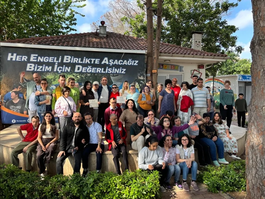 Muratpaşa Belediyesi Engelsiz Kafe 11’inci yılında 220 öğrenciye umut olmaya devam ediyor