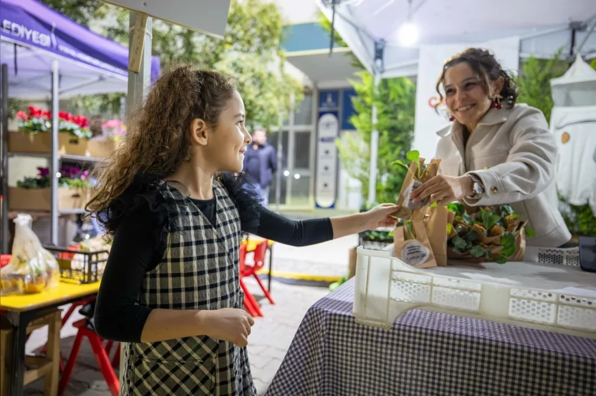 İzmir Büyükşehir Belediyesi Balkon ve Bahçe Bitkileri Festivali 8-10 Mayıs’ta Kültürpark’ta Kapılarını Açıyor