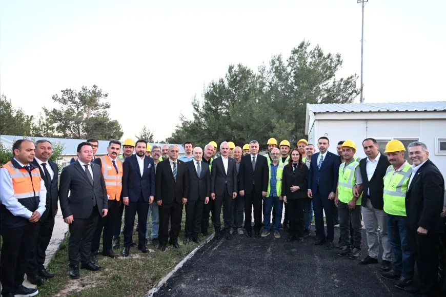 Ulaştırma ve Altyapı Bakanı Abdulkadir Uraloğlu: “Silifke-Mut-Sertavul Yolu ile seyahat süresi 105 dakikadan 70 dakikaya düşecek”