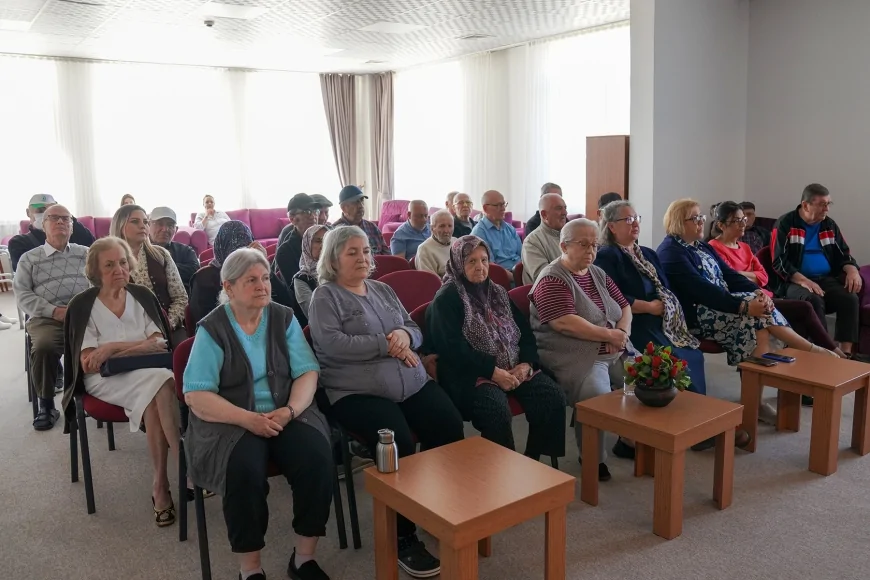 TEPEBAŞI’NDA SAHNELENEN DEDE KORKUT HİKAYELERİ OYUNU İZLEYİCİLERDEN TAM NOT ALDI