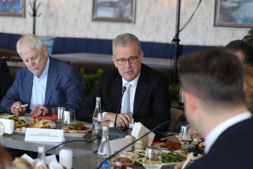 CHP İzmir İl Başkanı Çağatay Güç: “Türkiye’yi krizden çıkaracak ekonomi vizyonunu iş dünyasıyla birlikte kuracağız”