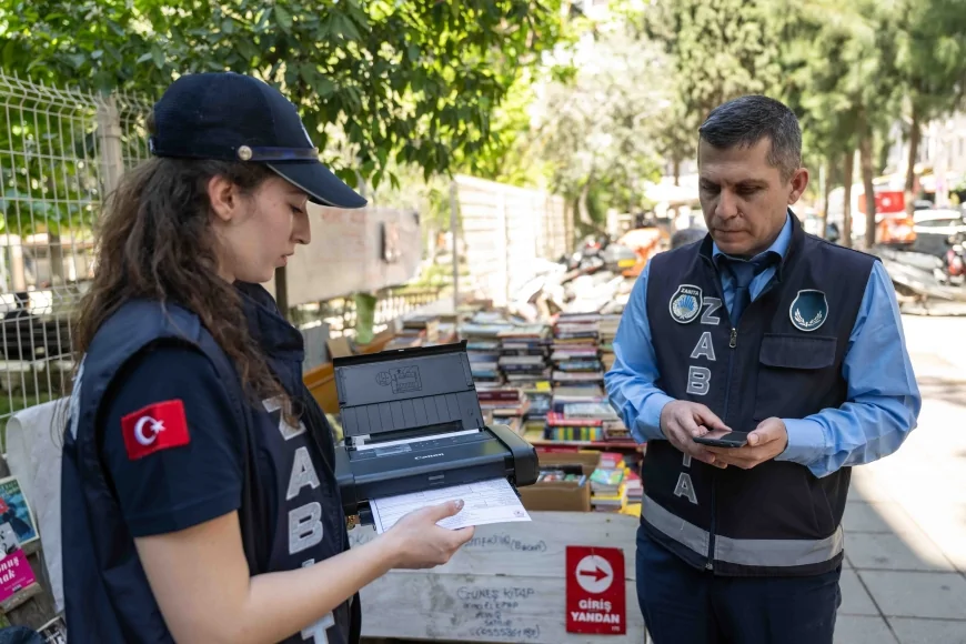 Bornova Belediyesi Zabıta Denetimlerinde Mobil Uygulama Dönemiyle Cezalar Anında Tebliğ Ediliyor!
