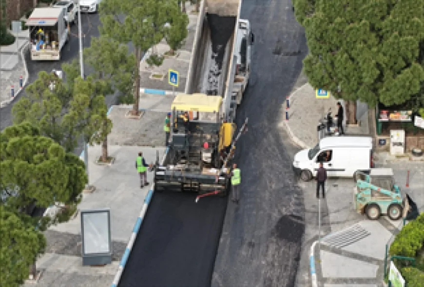 İZMİR BÜYÜKŞEHİR BELEDİYESİ YARIMADA’DA TURİSTİK YOLLARI YAZ SEZONU ÖNCESİ YENİLİYOR