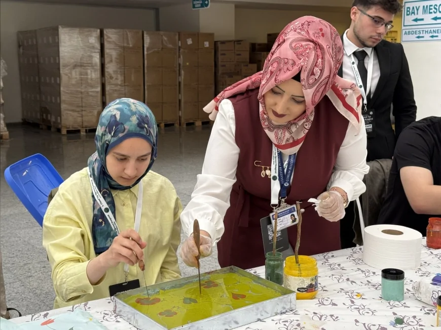 Çorum Belediyesi Tıp Öğrenci Kongresinde Sanat Atölyeleriyle Katılımcılara Nefes Aldırdı