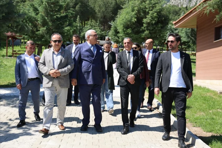 Şehzadeler Belediyesi 100 Yıl Günübirlik Alanını Anneler Gününde Hizmete Açıyor!