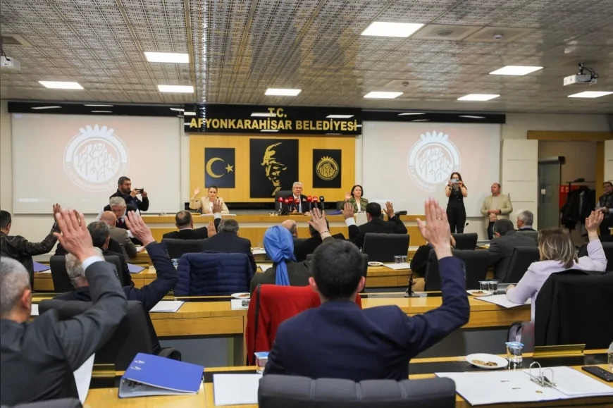 AFYONKARAHİSAR BELEDİYE MECLİSİ MAYIS OTURUMUNDA SOSYAL DESTEK VE YATIRIM KARARLARI ALDI