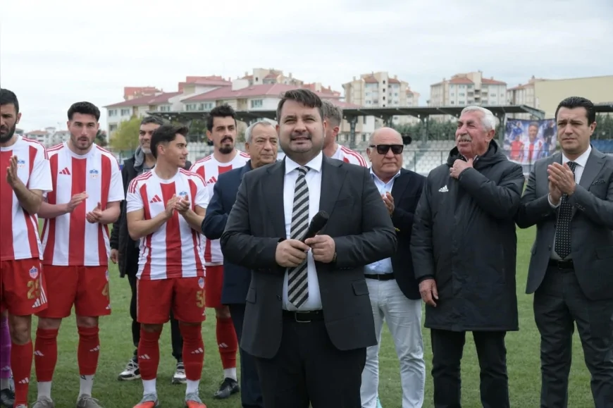 Kahramankazan Belediyespor BAL Ligi’nde Şampiyon Oldu 2 Yılda 2 Kupa ile 3. Lig Hedefine Yöneldi