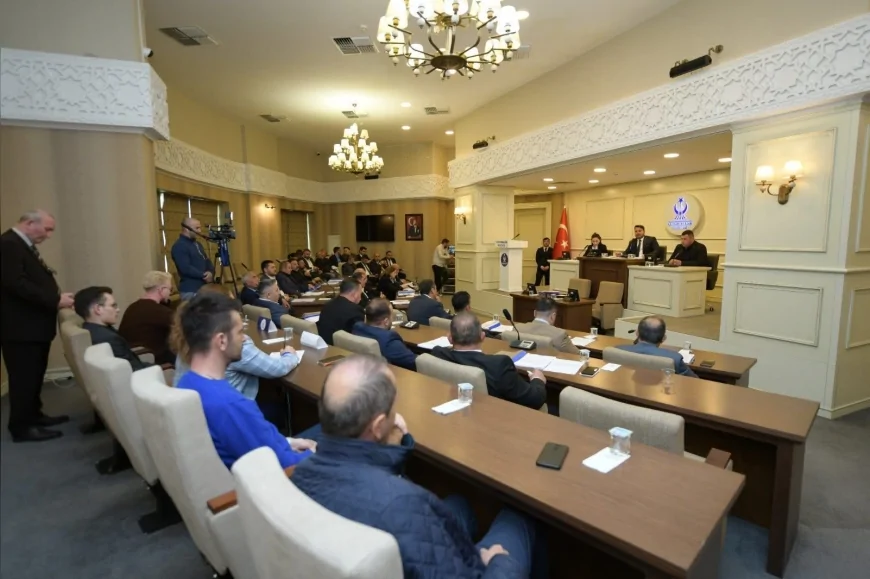 Kahramankazan Belediye Başkanı Selim Çırpanoğlu Mayıs Meclisinde İmar, Sanayi ve Sosyal Yardımlar Gündemini Açıkladı