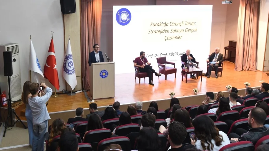 Ege Üniversitesi’ndeki Tarım Zirvesinde Kuraklık Alarmı: “Su Artık Stratejik Bir Beka Meselesi”