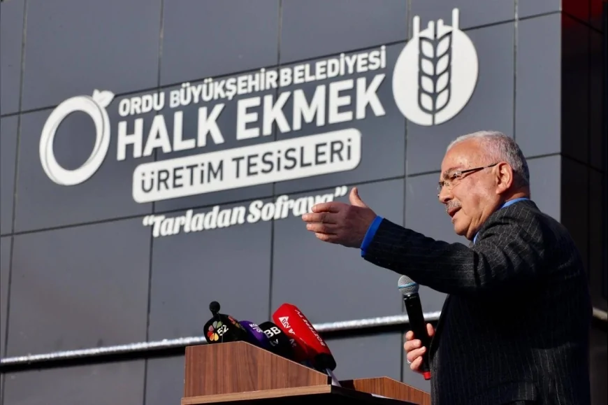 Ordu Büyükşehir Belediye Başkanı Mehmet Hilmi Güler’in Halk Ekmek uygulamasıyla vatandaş ekmekte tasarruf sağlıyor