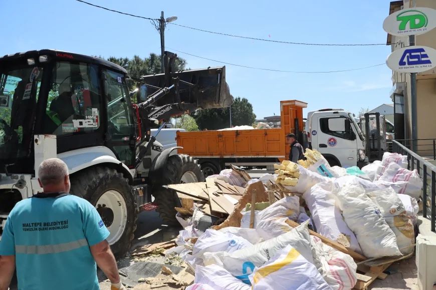 Maltepe Belediyesi Aydınevler Mahallesi’nde Kapsamlı Temizlik Çalışması Gerçekleştirdi