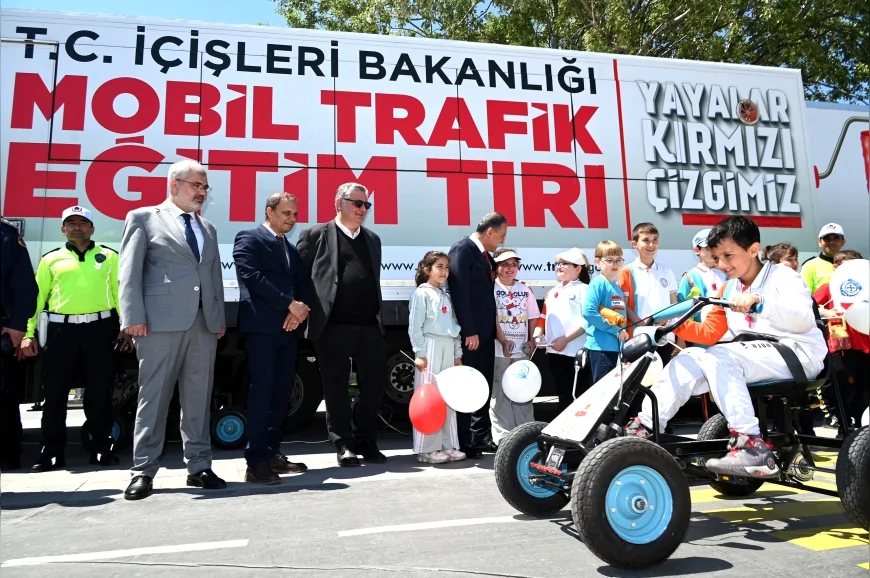 Yalova Belediye Başkanı Mehmet Gürel: “Trafik güvenliği toplumun ortak sorumluluğudur”