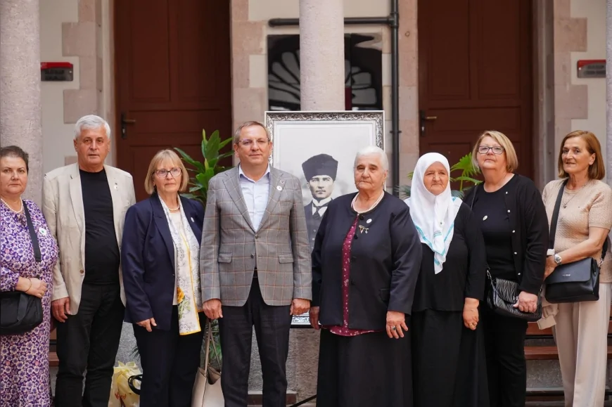 Ayvalık Belediye Başkanı Mesut Ergin: “Srebrenitsa’da yaşanan soykırım hafızalardan asla silinmeyecek”