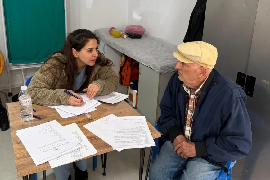DOKUZ EYLÜL ÜNİVERSİTESİ KİRAZ VE BEYDAĞ’DA BRUSELLOZLA MÜCADELE İÇİN SAHAYA İNDİ