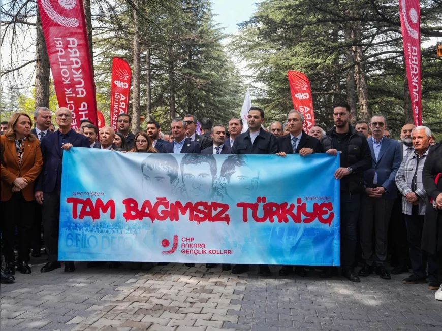 Etimesgut Belediye Başkanı Erdal Beşikcioğlu Üç Fidan anma törenine katıldı