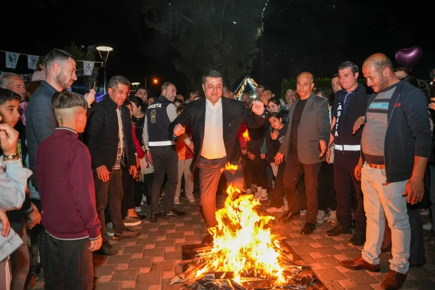 TORBALI BELEDİYE BAŞKANI ÖVÜNÇ DEMİR HIDIRELLEZ ŞENLİĞİNDE BİNLERLE BULUŞTU ATEŞTEN ATLAMA VE KONSERLER GECEYE DAMGA VURDU!