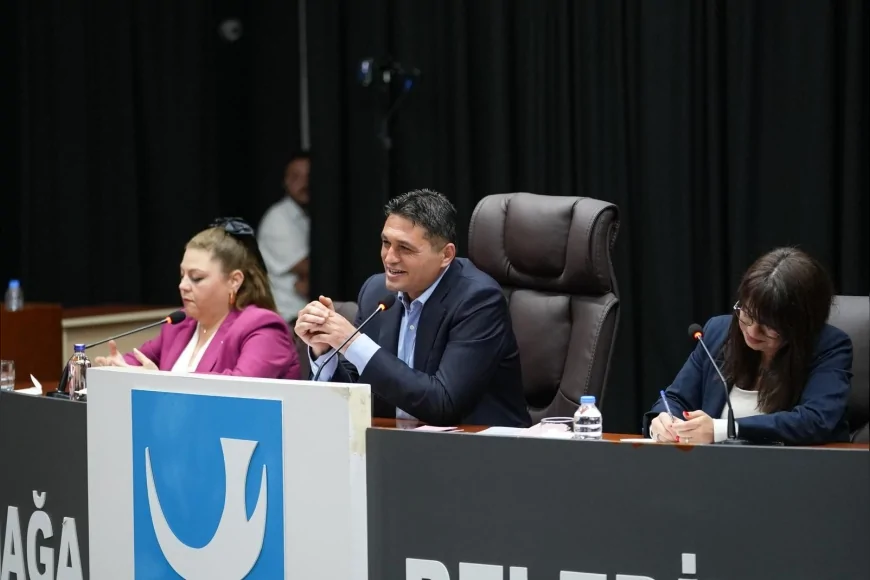 ALİAĞA BELEDİYE BAŞKANI SERKAN ACAR MAYIS AYI MECLİS TOPLANTISINDA MADRİD ZİYARETİNİ ANLATTI!