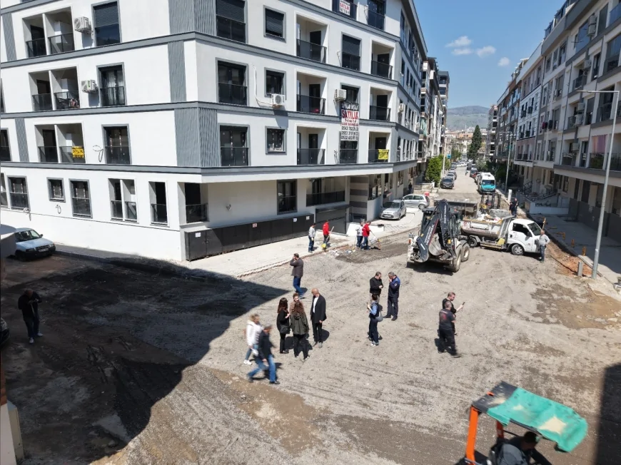 Karşıyaka Belediye Başkanı Yıldız Ünsal: “Yollarımızı daha modern ve güvenli hale getirmek için çalışıyoruz”